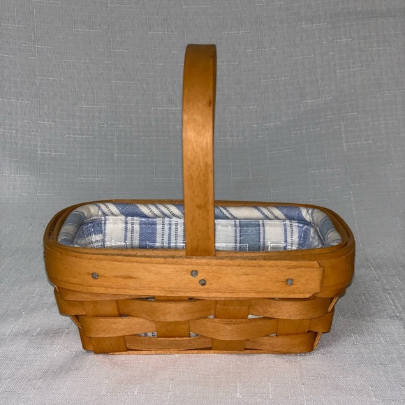 🆕 Longaberger Vintage Parsley Basket COttagecore Cloth Liner Plastic Protector - Picture 1 of 15